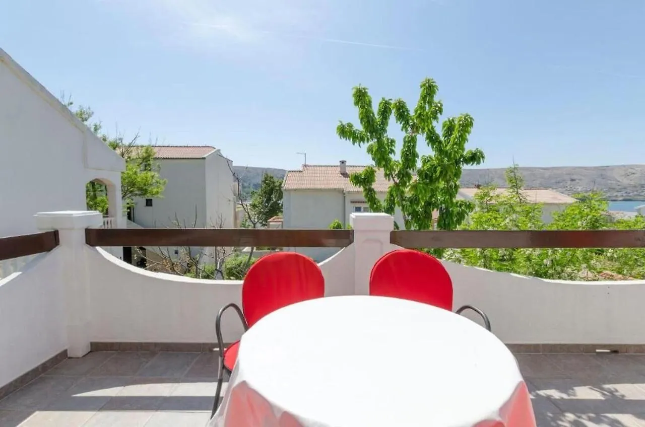 Apartments Spavalo Pag Town 0*,