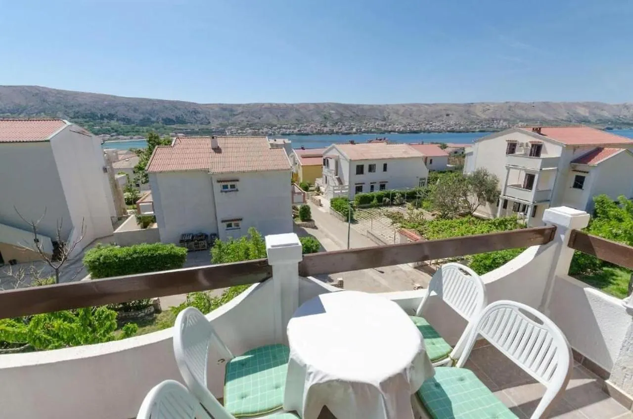 Apartments Spavalo Pag Town Kroatië