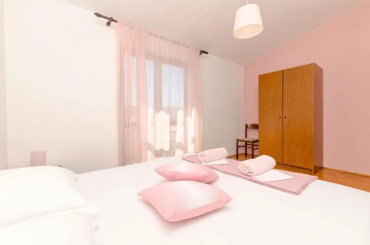 Apartments Spavalo باغ 0*,  كرواتيا