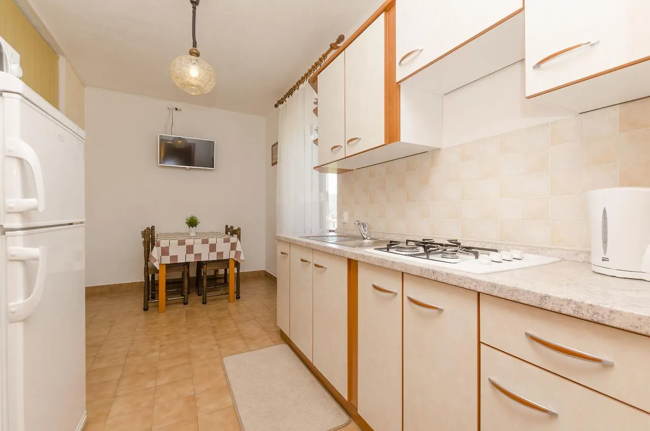 Apartments Spavalo باغ كرواتيا