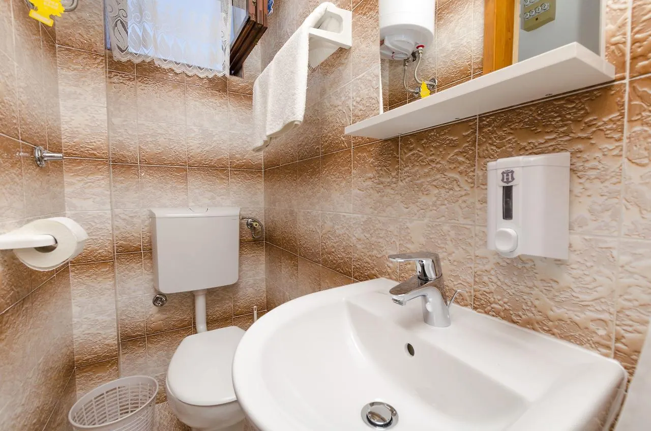 Apartments Spavalo باغ كرواتيا